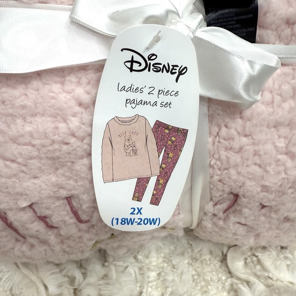 Disney Winnie the Pooh Womans 2XL 18/20 W  Pink Fuzzy Fleece Sherpa Pajama Set - Picture 3 of 8
